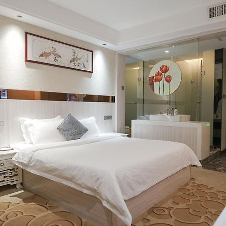 Paco Hotel Tianhe Coach Terminal Metro Satation Guangzhou-Free Shuttle Bus For Canton Fair Exterior photo