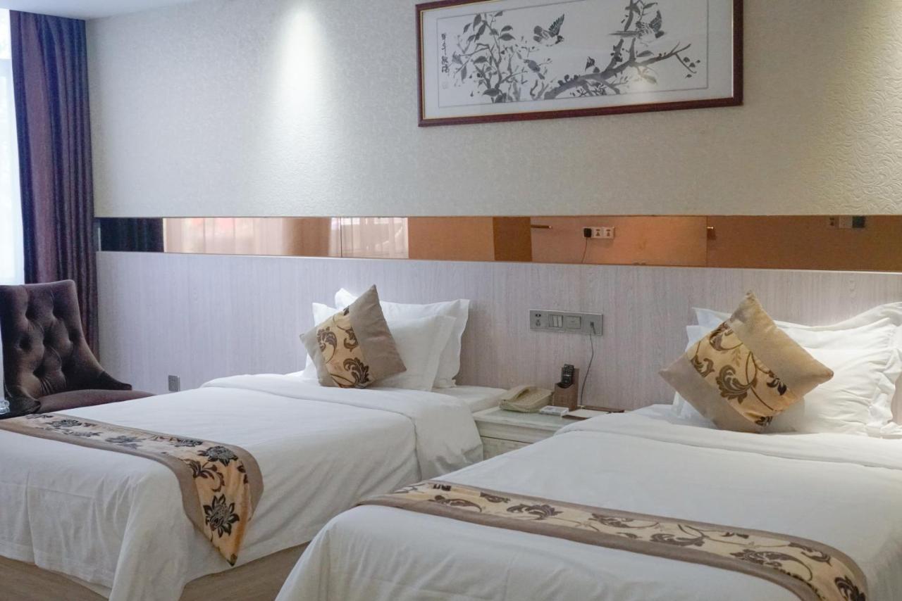 Paco Hotel Tianhe Coach Terminal Metro Satation Guangzhou-Free Shuttle Bus For Canton Fair Exterior photo