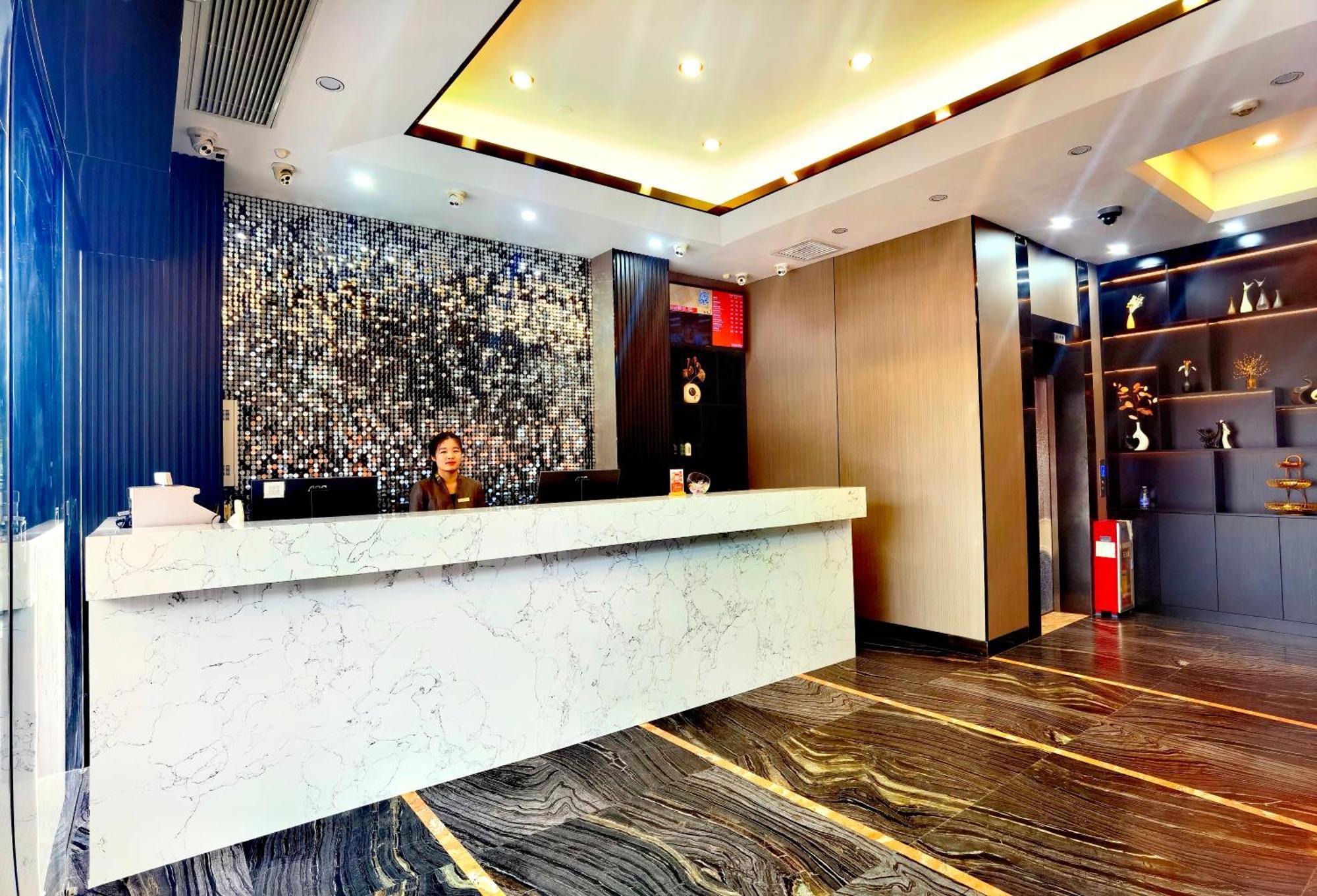 Paco Hotel Tianhe Coach Terminal Metro Satation Guangzhou-Free Shuttle Bus For Canton Fair Exterior photo
